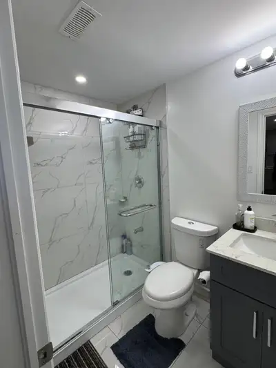 Basement for rent in Brampton near Mayfield and credit view Call 647 5258877