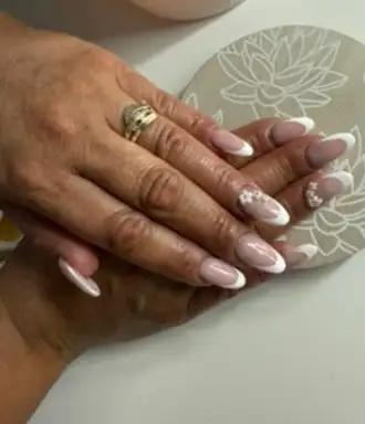 I Do Nails403929891749898241