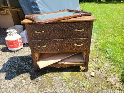 Antique Dresser . Ready for someone to fix up