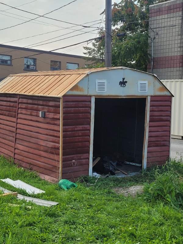 Shed for sale pick up olny 50 Outdoor Tools & Storage Windsor