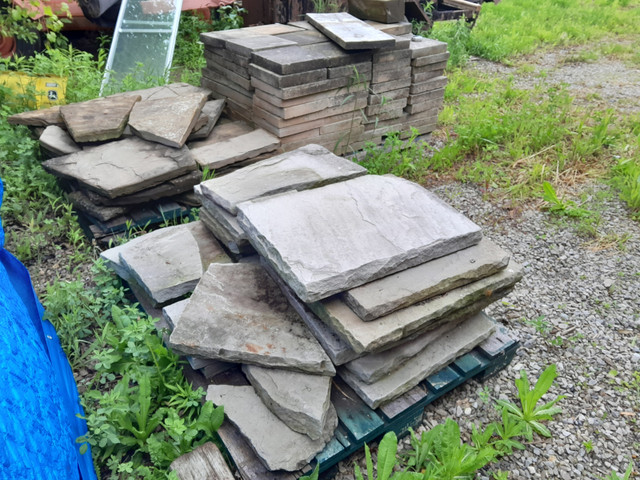 NATURAL  FLAG STONE- SAND STONE AND WALL STONE in Other in Oakville / Halton Region
