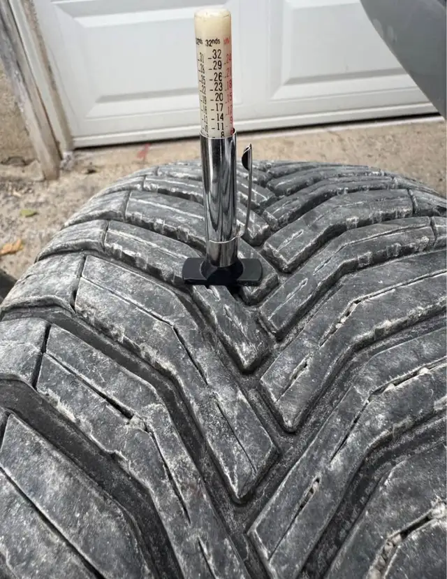 Camry,Sienna 215/65r16 Michelin All Weather tires in rims  in Other Parts & Accessories in Winnipeg - Image 9