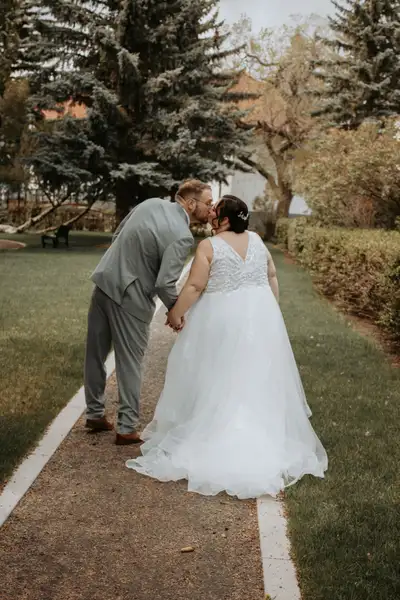 budget friendly wedding photos , View more