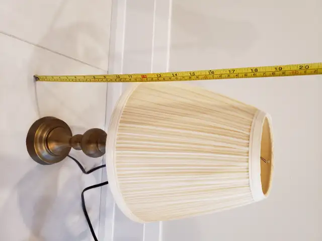 2 bronze coloured table lamps in Indoor Lighting & Fans in Markham / York Region - Image 9