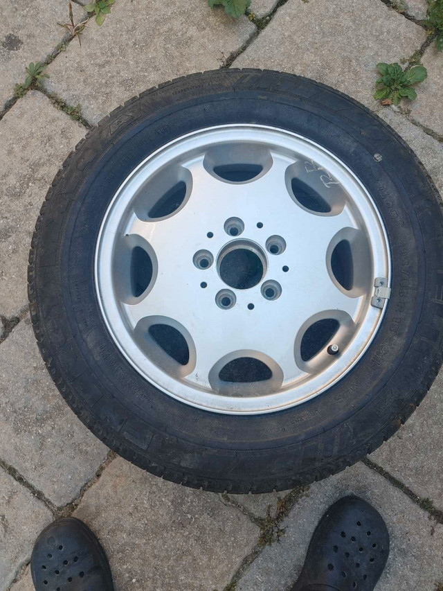 One spare tire for merzedez b.$75 Brad newnever used. in Snowmobiles Parts, Trailers & Accessories in Markham / York Region - Image 3