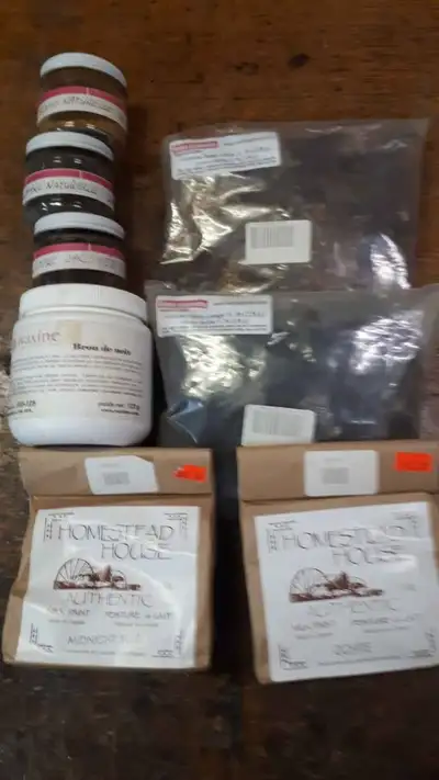 Pigments et cristaux pour la finition des bois,, View more