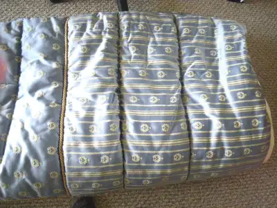 Queen size comforter/bedspread Eiderdown fill  by Gucci Italy, View more