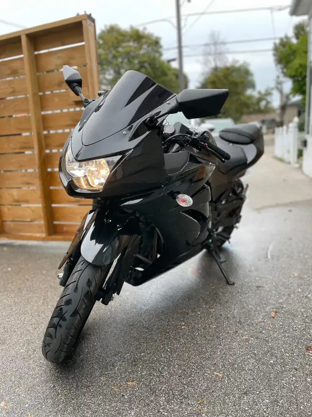 Motor Cycle in Sport Bikes in Markham / York Region - Image 9