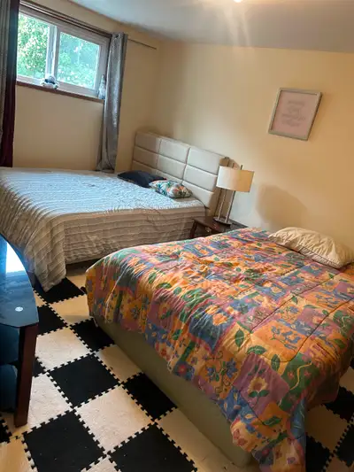 Basemant for rent close to NAIT (Kigsway mall)