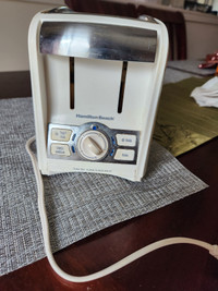 Hamilton Beach toaster 