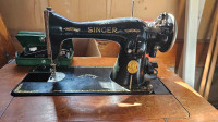 Singer Sewing Machine Vintage 1936 [READ AD]