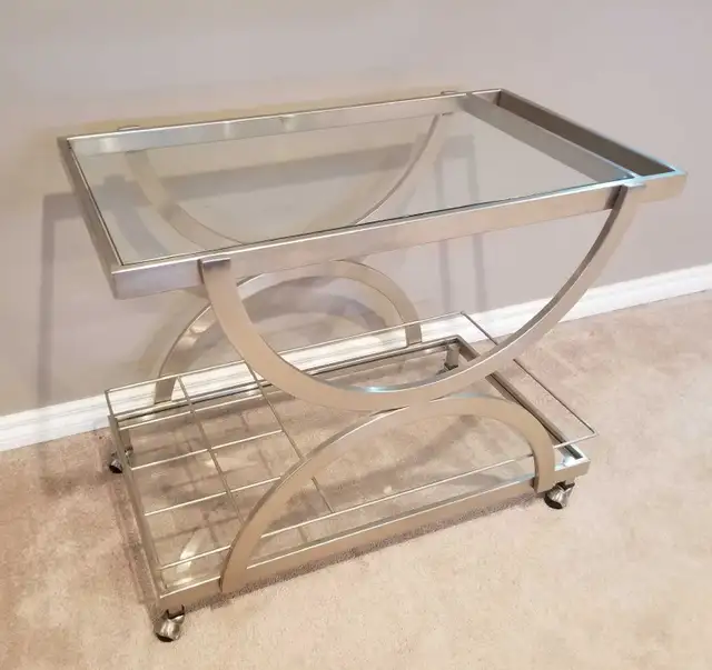 Beautiful Table & Wine/Liquor Cart Table
