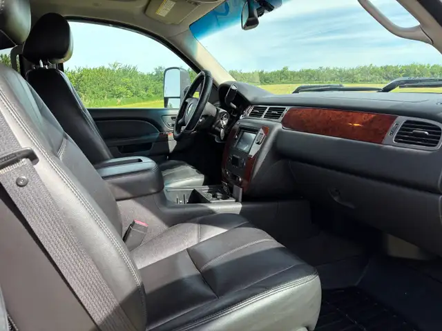 Update REDUCED Chev 2500HD538448363845724164