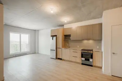CONDO A LOUER/CONDO FOR RENT DDO