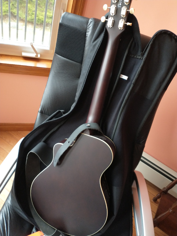 Yamaha 3/4 Acoustic/Electric Guitar Model APXT2 in Guitars in Dartmouth - Image 2