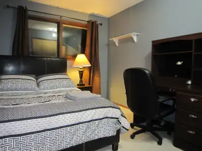 Fully furnished room in Black Diamond (10-minute drive west of Okotoks), shopping/groceries all with...