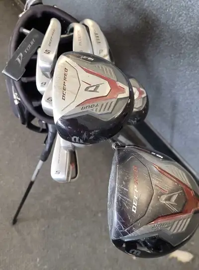 11PC Wilson Deepred Golf Clubs (28791045), View more