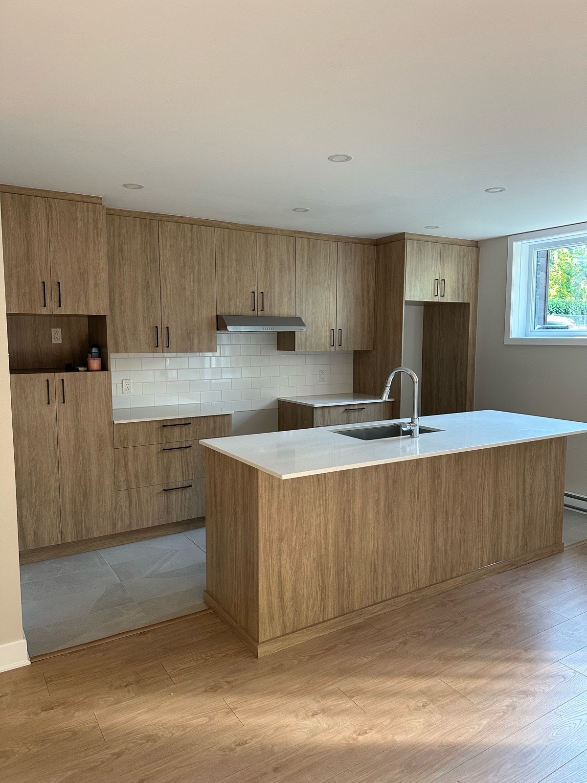 3796 Bd Sainte-Rose — photo 1