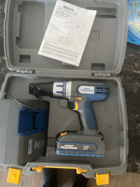Mastercraft cordless drill  with battery charger and light 