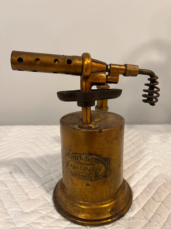 Antique Brass Blow Torch in Arts & Collectibles in St. Catharines - Image 2