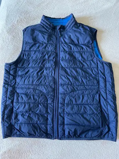 Men’s GAP insulated Vest, Large, View more