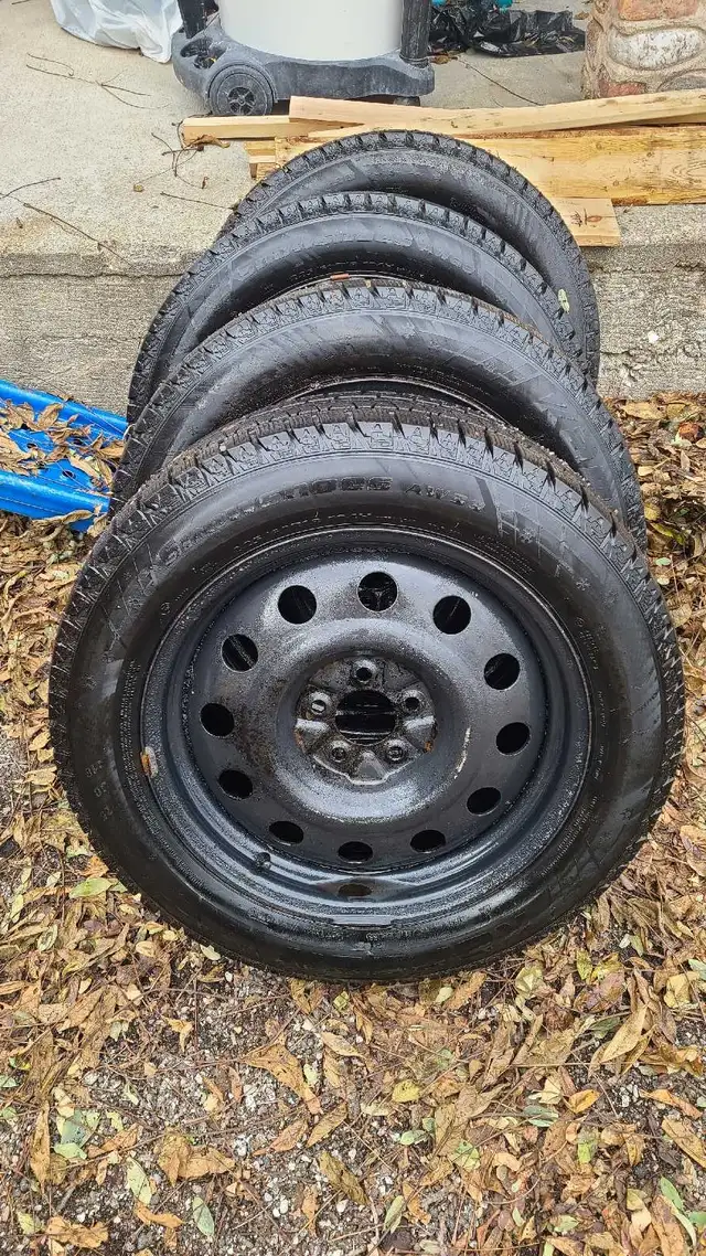 Winter tires for sale. 225/60/18 - Also 225/65/17 all season in Tires & Rims in Barrie - Image 4