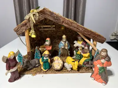 Crèche de Noël, View more