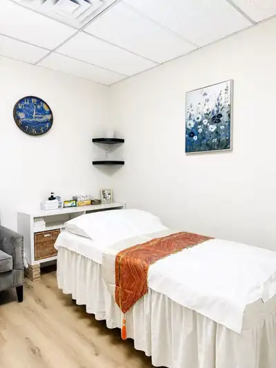 Full body relaxation massage in Oshawa, View more