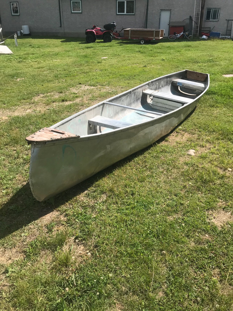 Princecraft 16 ft. flat back canoe Canoes, Kayaks & Paddles Winnipeg Kijiji