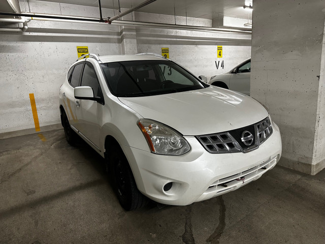2012 NISSAN ROGUE AWD ACTIVE STATUS NEED GONE in Cars & Trucks in Calgary