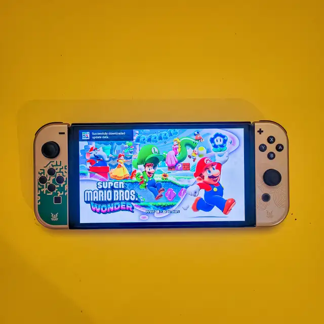 Nintendo Switch OLED Tears of the Kingdom in Nintendo Switch in Edmonton - Image 3