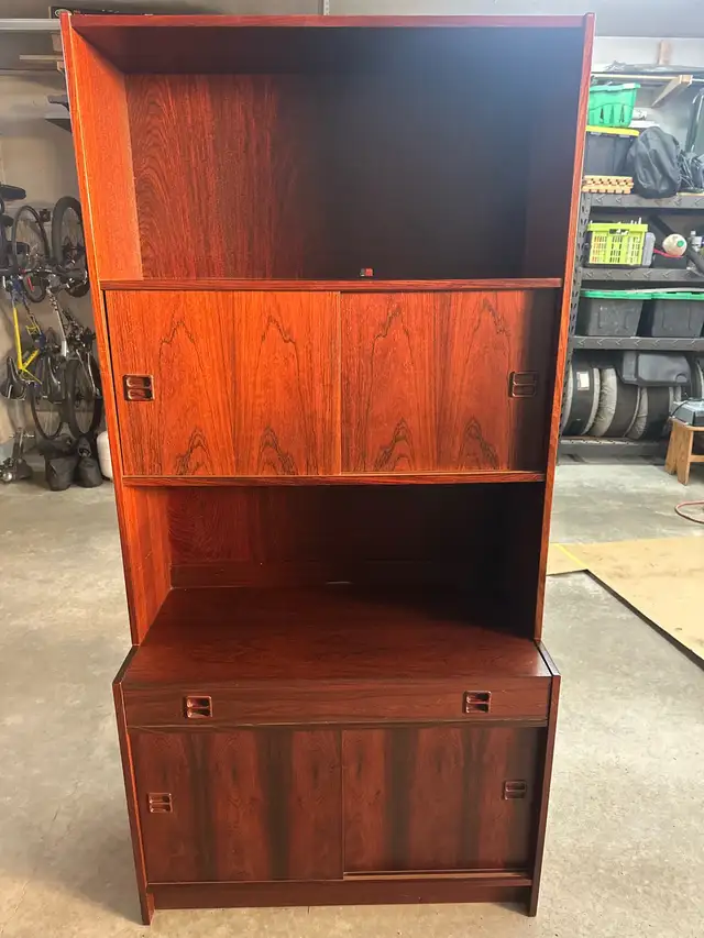 MCM Vintage Rosewood Shelving Unit