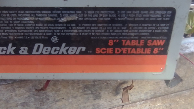 BLACK AND DECKER TABLE SAW in Power Tools in Stratford - Image 4