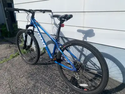 Kona LANAI 26” XS Mountian Hardtail bike, View more