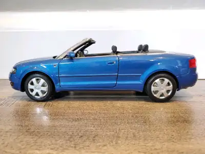 Welly Audi A4 3.0 6 Cylinder Cabriolet Blue No Box