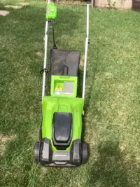 Lawn mower electric