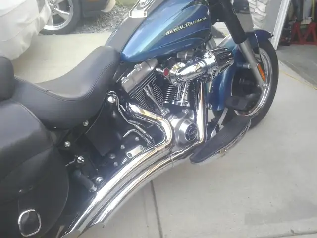 2014Harley Fatboy Touring  103 CI Big Twin Stage 1 Upgrades in Street, Cruisers & Choppers in Calgary - Image 9