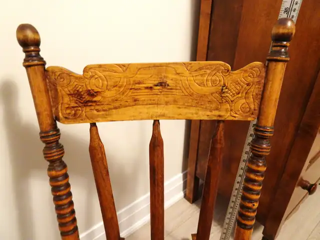 Vintage CHILD Size Rockers – 4 to choose from in Arts & Collectibles in Oshawa / Durham Region - Image 5