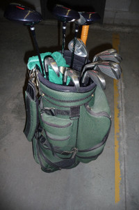 Batons de golf avec sac