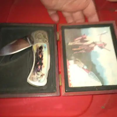 Collector's Knife, View more