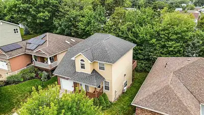 NEW LISTING ️ 3 4 MLS # 202517773 Welcome to 45 Cannon Terrace, Dartmouth❕ Beautiful Custom R2000 st...