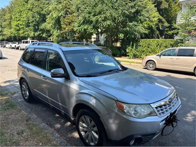 2012 Subaru Forster 538448255276165121