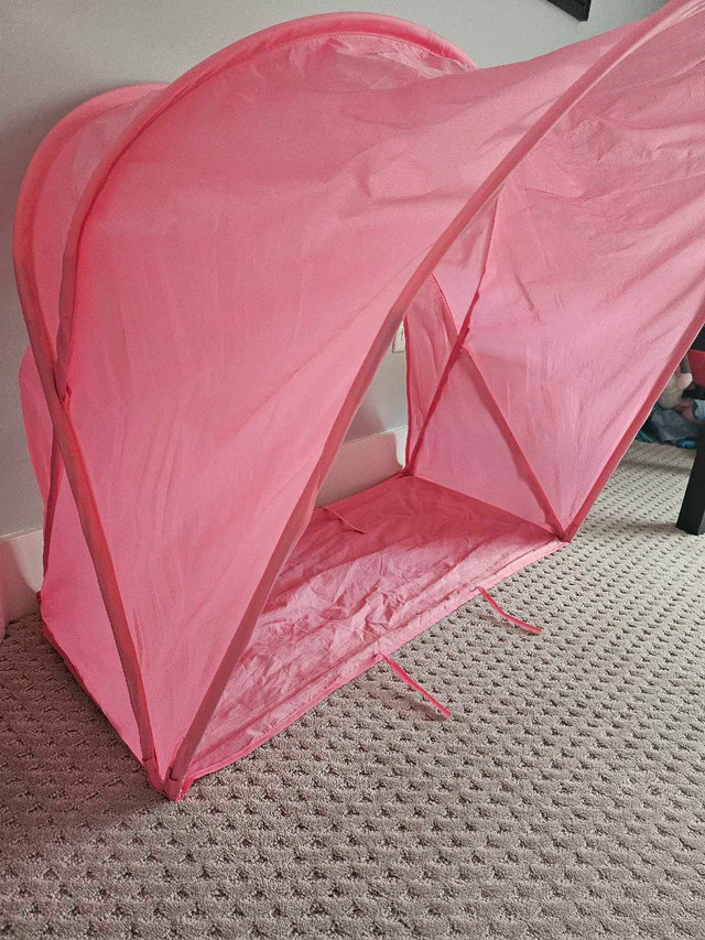 Kids and toddler canopy for bed in Other in Calgary