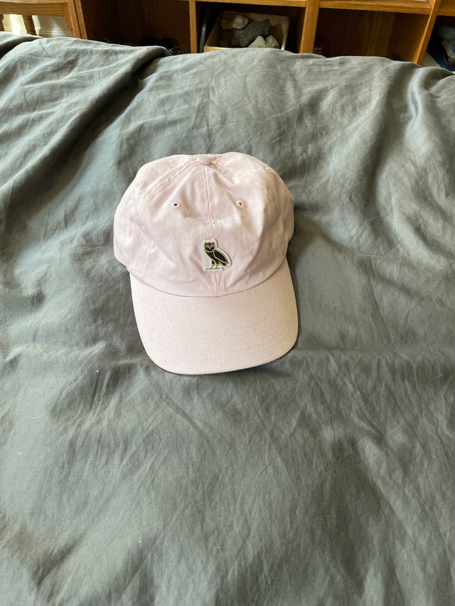 Ovo hat pink in Other in City of Toronto