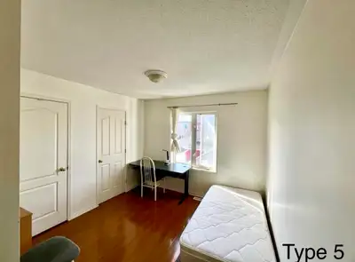 Room rentals for young professionals preferred at Village @ York Uni & Seneca Keele area. Safe, spac...