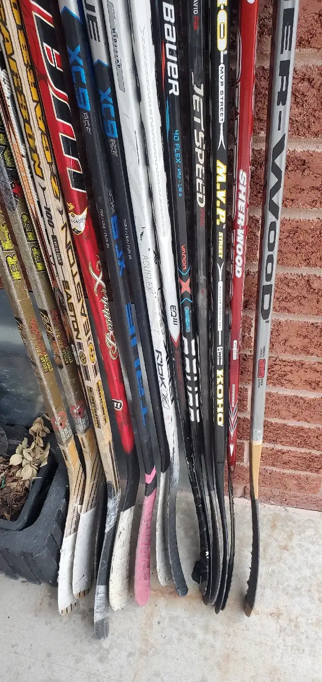 Various Brand Name Hockey Sticks in Hockey in City of Toronto - Image 5