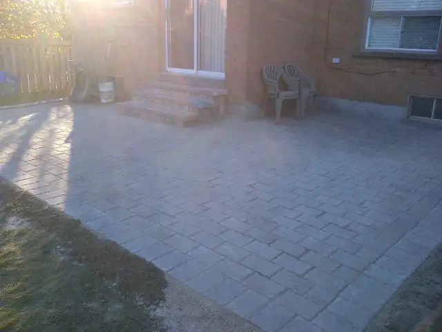 INTERLOCK PAVERS, SLABS, RET.WALLS,REPAIR,REPLACE in Interlock, Paving & Driveways in City of Toronto - Image 9