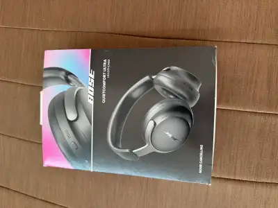 Bose QuietComfort Ultra Over-Ear Bluetooth Headphones have never been used and are in a sealed box