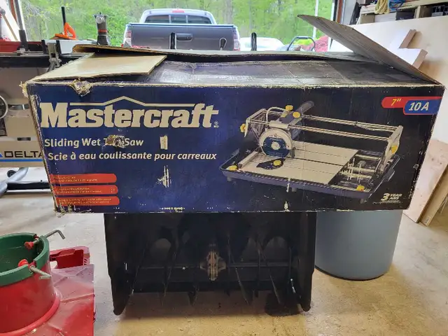 Tile Saw in Power Tools in Oakville / Halton Region - Image 2