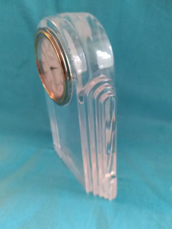 Waterford table clock in Home Décor & Accents in Barrie - Image 5